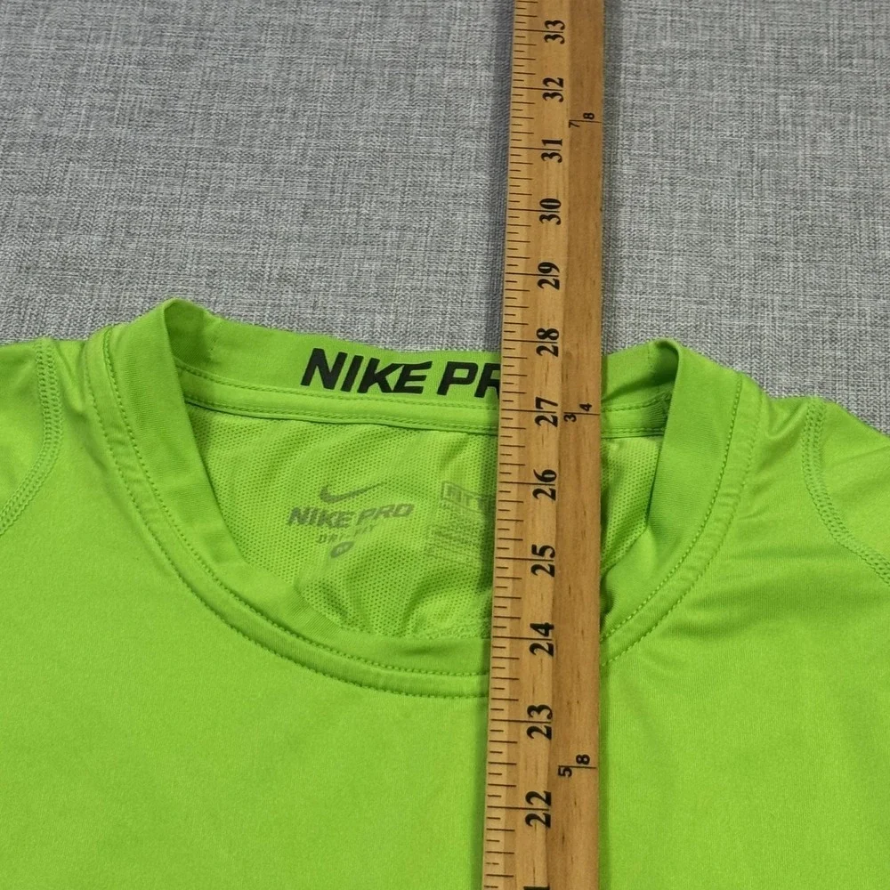 Nike Pro Performance Shirt Mens M Green Short Sleeve Dri-FIT Gym Activewear